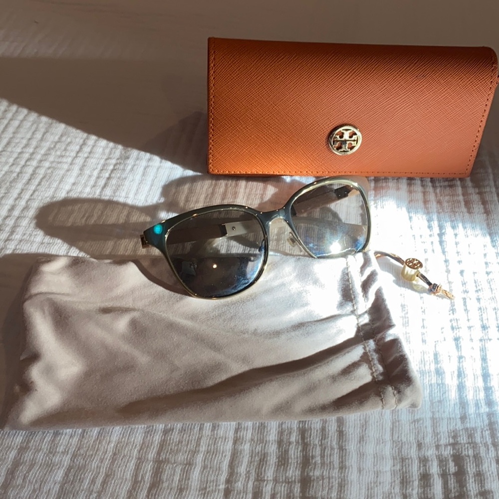 Tory Burch sunglasses with case